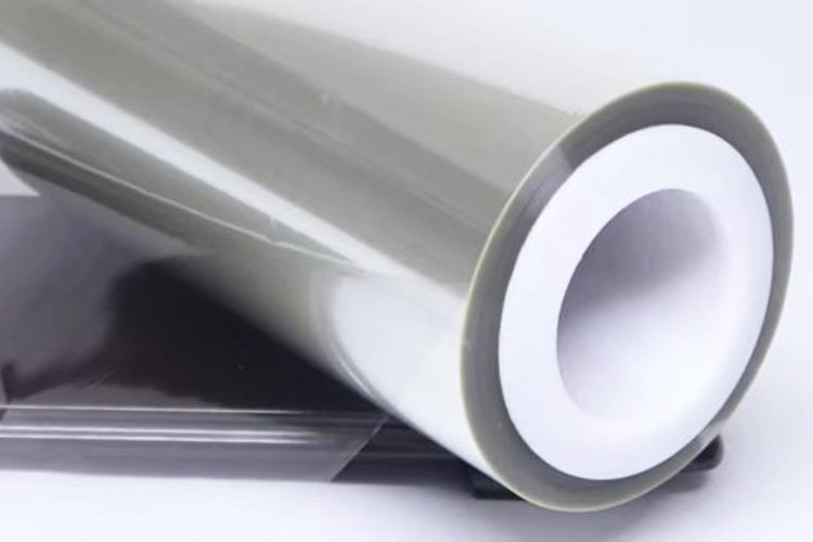 Corona-treated PET film - plastic core